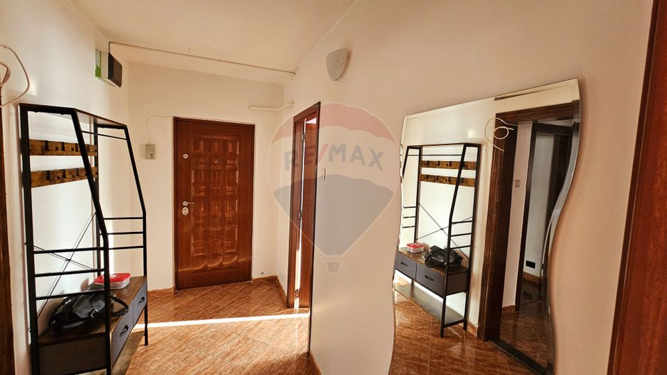 3 room Apartment for rent, 1 Mai area