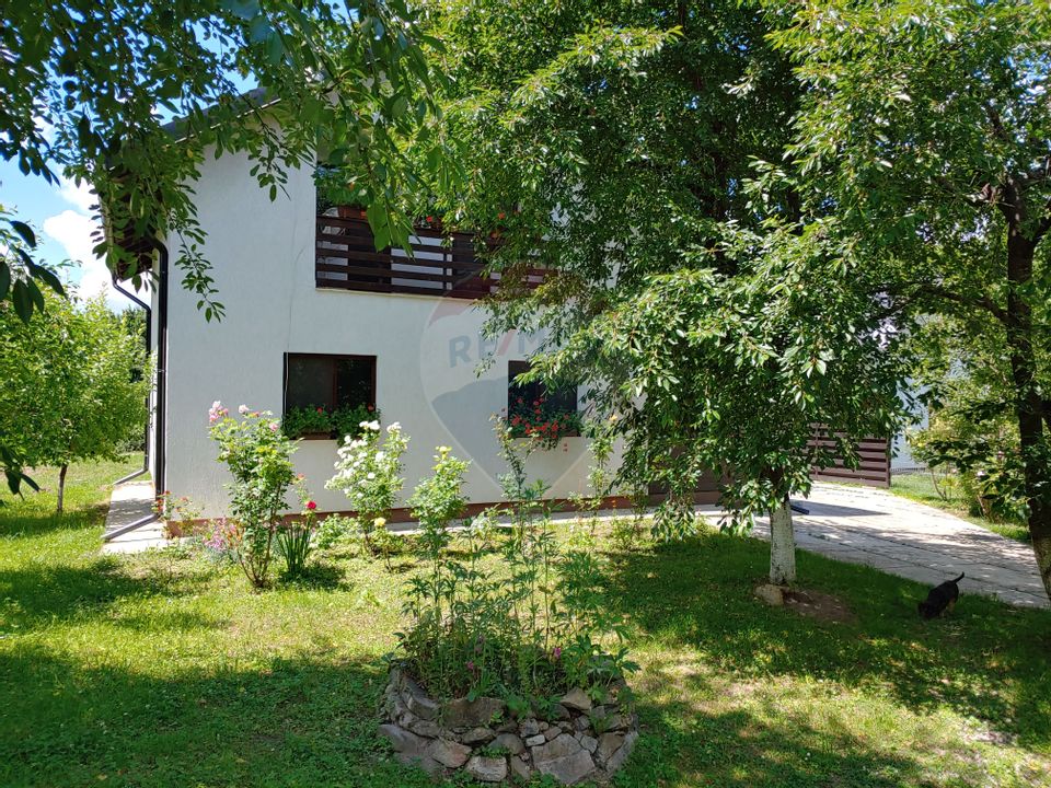 5 room House / Villa for sale, Nord-Est area