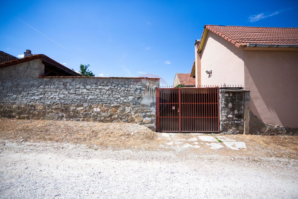 4 room House / Villa for sale, Turches area