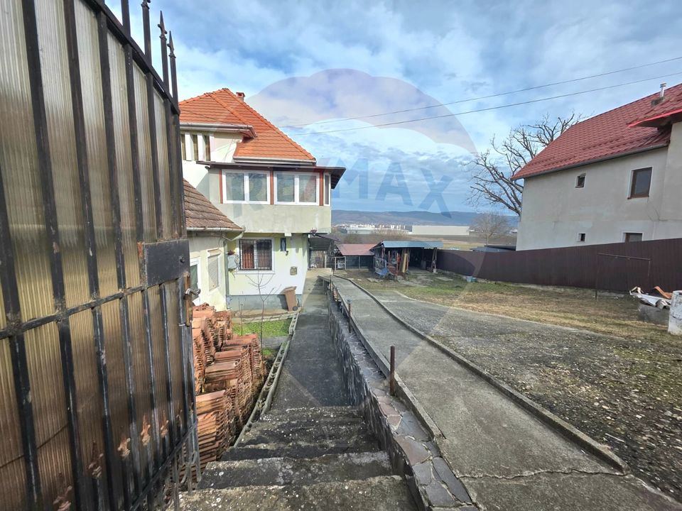 4 room House / Villa for sale, Sud area