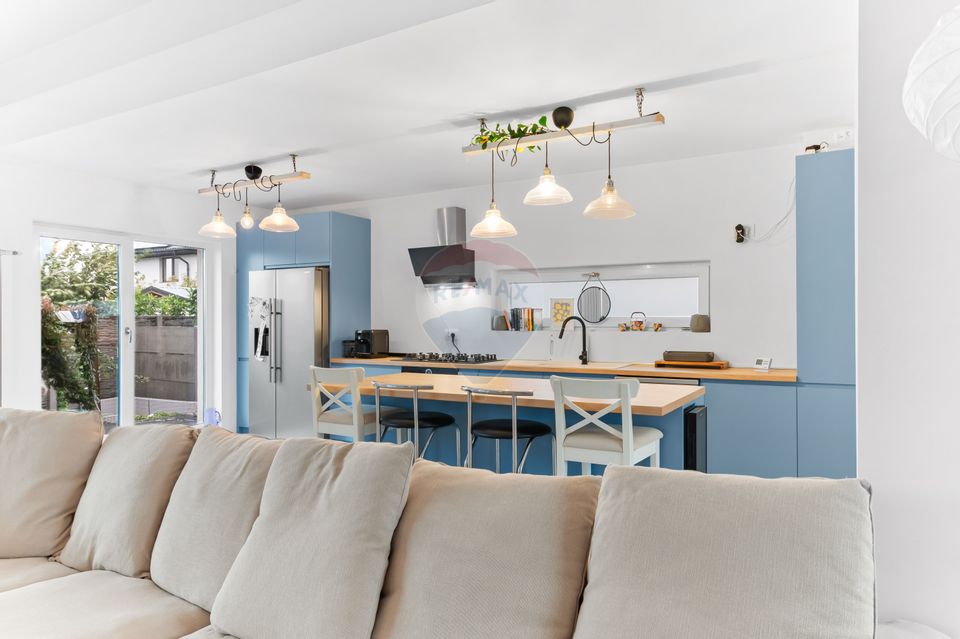 4 room House / Villa for sale