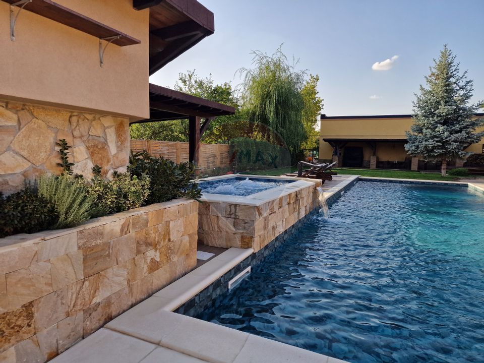 Oferta de sarbatori, discount 10% - Vilă cu parc, piscină și foișor