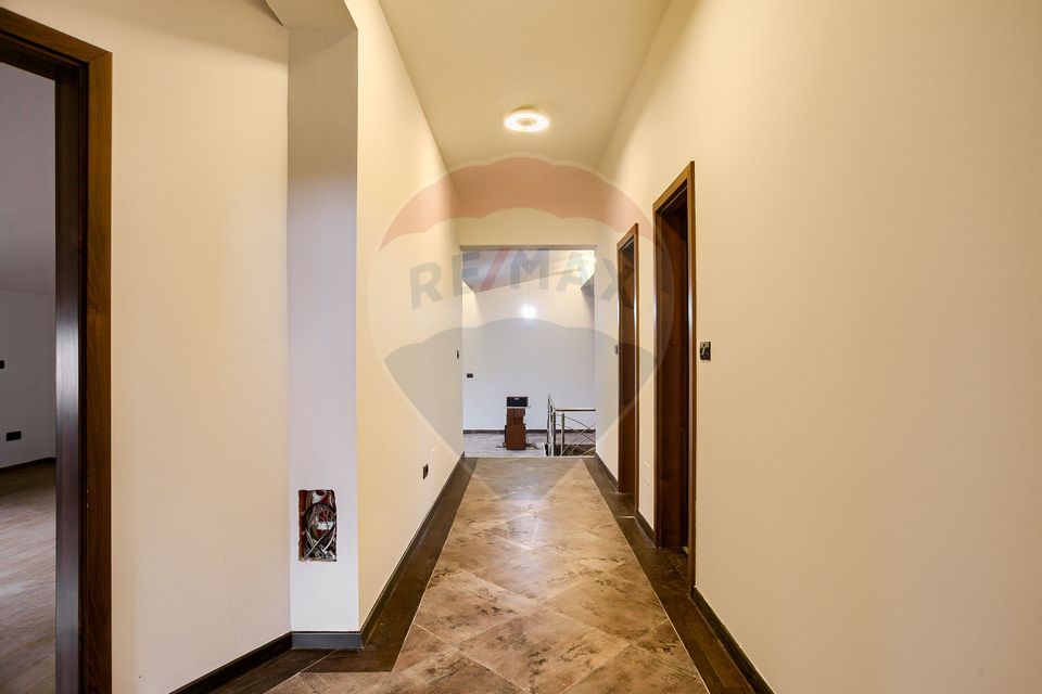 Spațiu comercial de 190 mp de închiriat în zona Subcetate