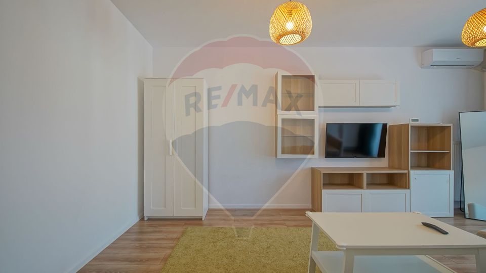 2 room Apartment for rent, Tractorul area