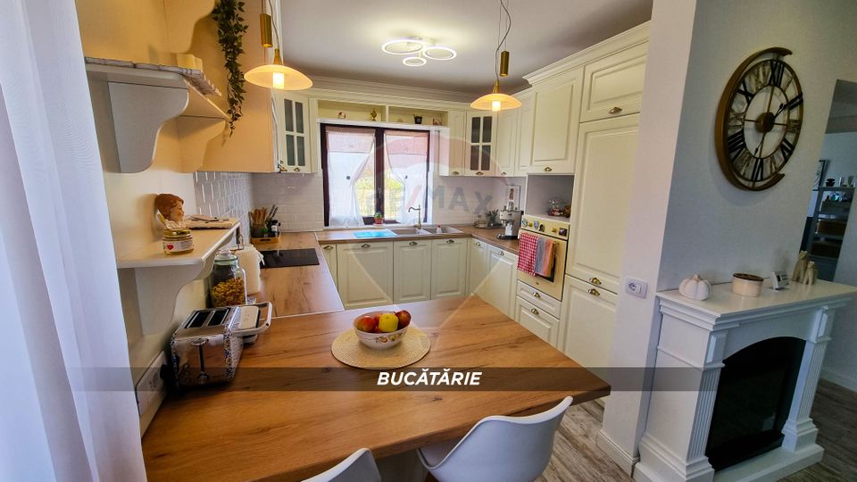 5 room House / Villa for sale