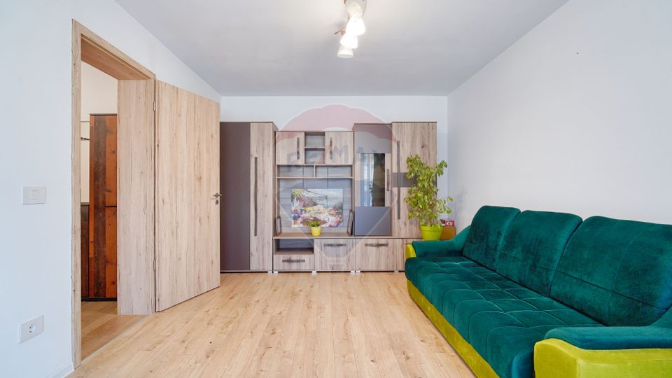 2 room Apartment for sale, Tractorul area