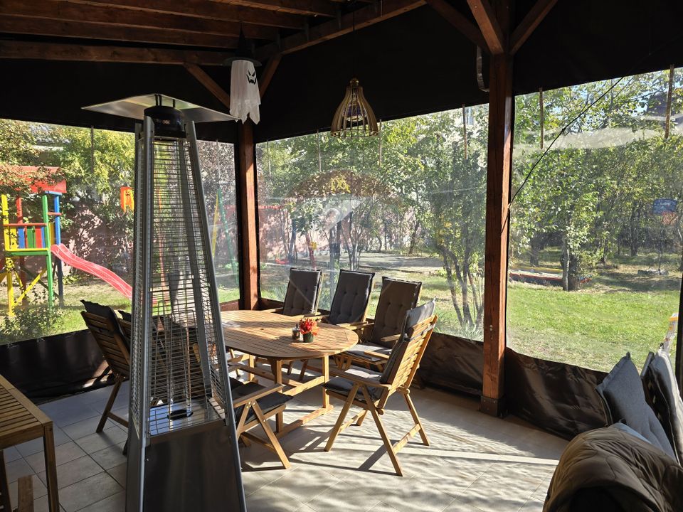 180sq.m Commercial Space for rent