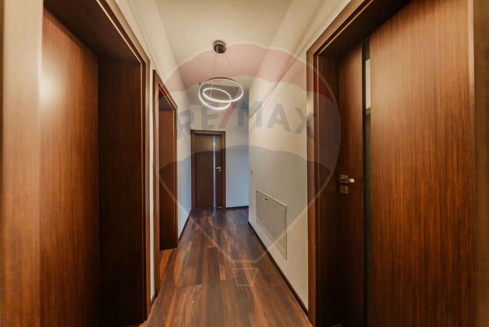 Casă de lux , finisaje premium, piscină, curte amenajată –Vladimirescu