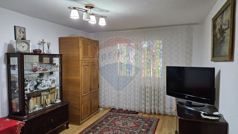 2 room Apartment for rent, Gorjului area