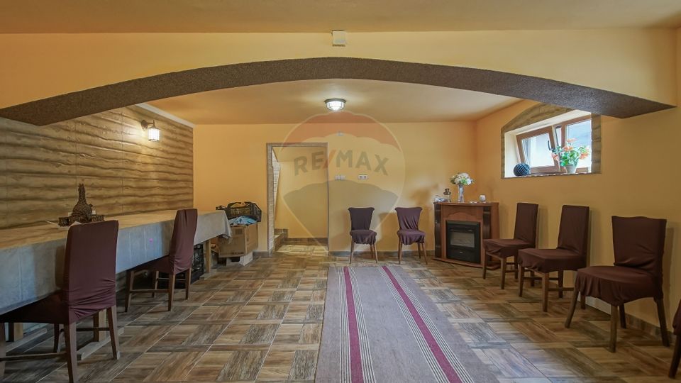 REZERVAT |Casa de vanzare Bradet|Casa de vacanta|Spatiu Comercial