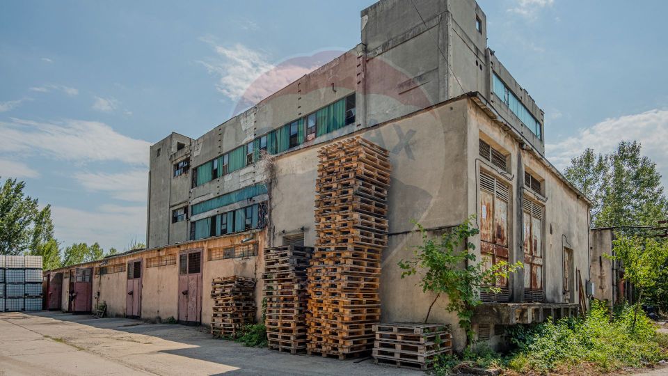 12,000sq.m Industrial Space for sale, Periferie area