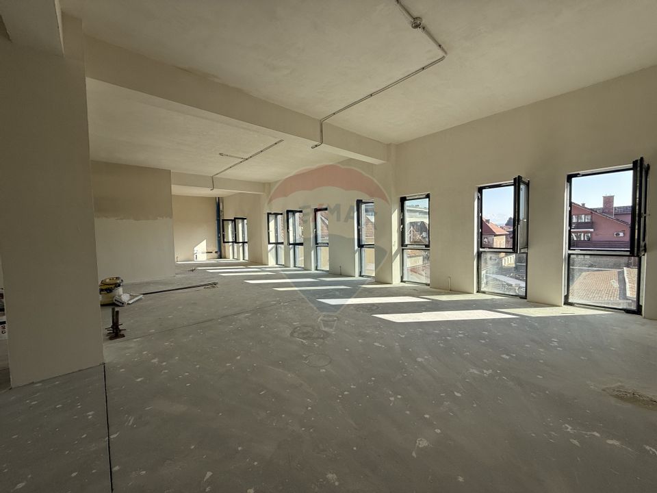 Spatii moderne in centrul Sibiului-inchiriere