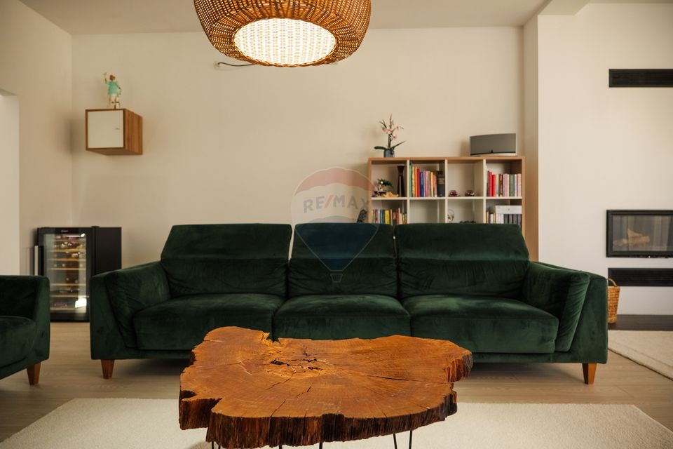 4 room House / Villa for sale, Central area