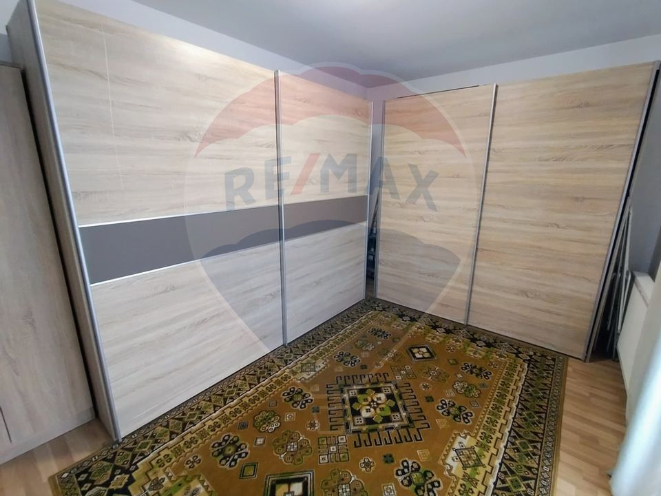 Duplex modern de închiriat  cu 5 camere în Floresti