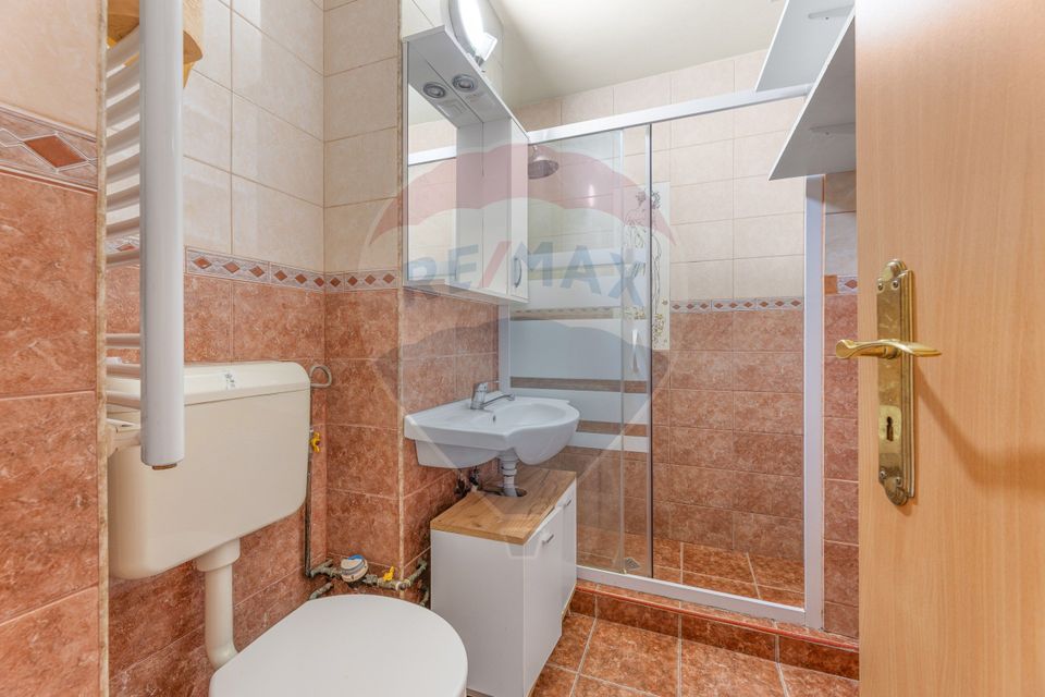 4 room Apartment for sale, Intim area