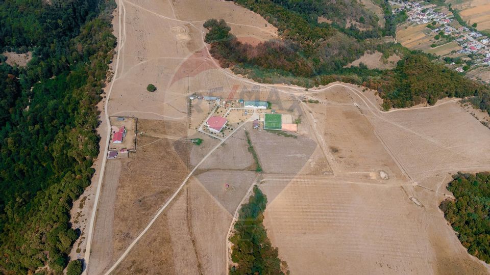 Camp & Conference Complex for sale in Arges