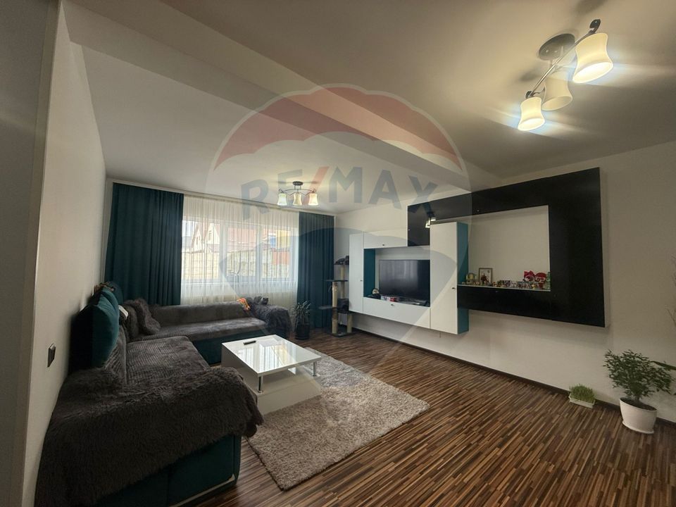 5 room House / Villa for sale