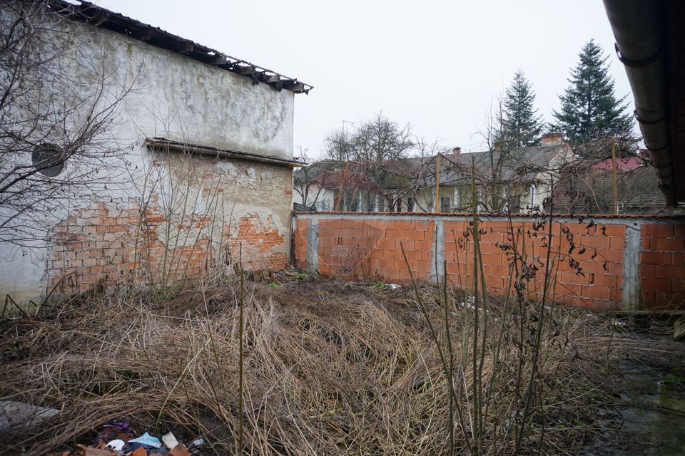 5 room House / Villa for sale