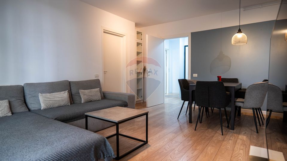 Inchiriere apartament 2 camere MTM SKY, Parcare/Gradina Privata