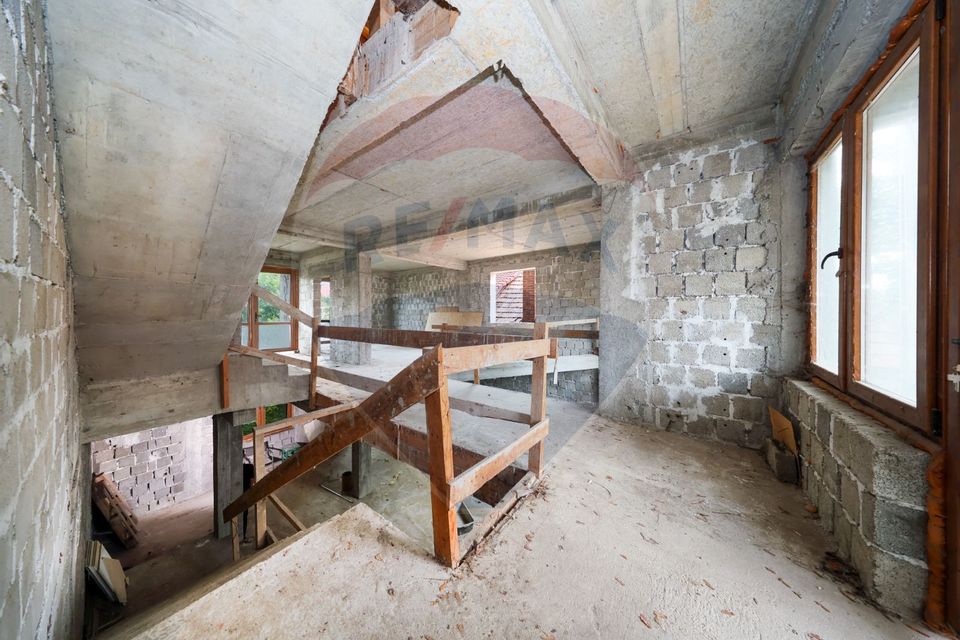 CASA LA ROSU | TOMIS 21 | 325MP | 346MP CURTE | 470 TEREN |ACCES AUTO