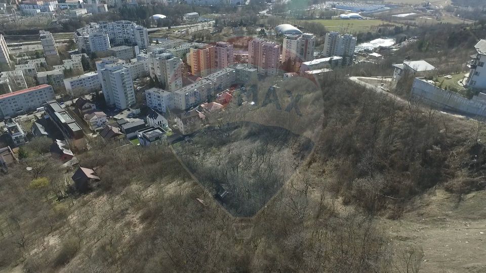 Teren 6309mp cu panoramă superbă asupra orașului – Uliului, Grigorescu