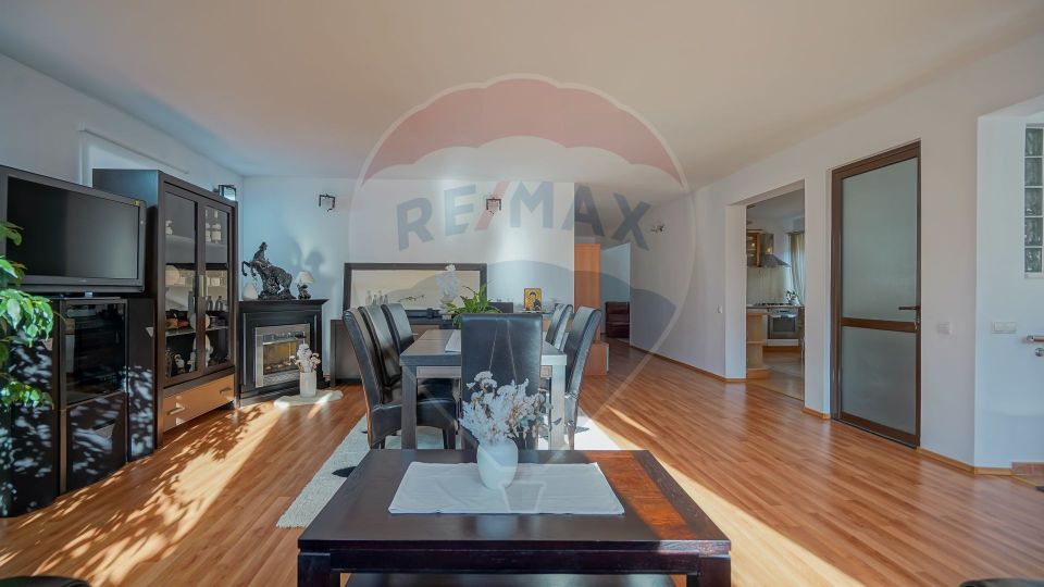 CASA CU SPATIU COMERCIAL SI PARCARE | PIATA UNIRII 12BIS BRASOV SCHEI