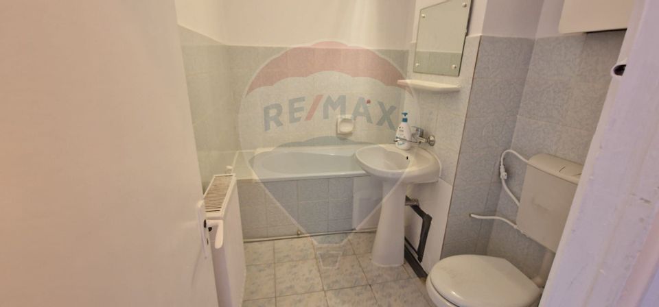 2 room Apartment for rent, Narcisa area