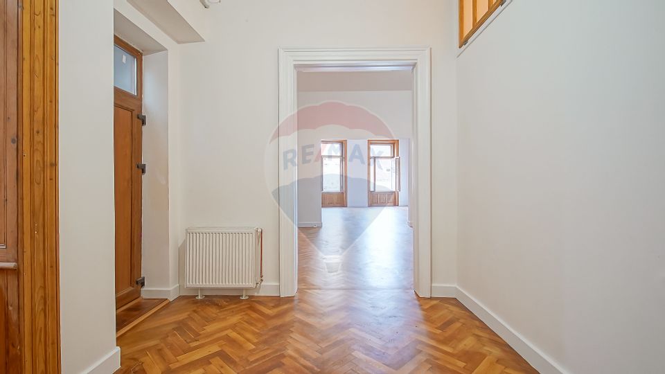 Închiriere spațiu pentru activități de birou – Str. Mureșenilor-Etaj 1