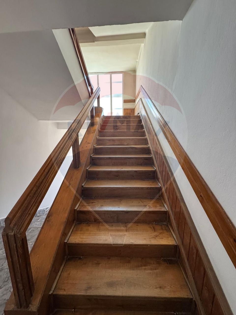 Spațiu comercial de 320mp de închiriat