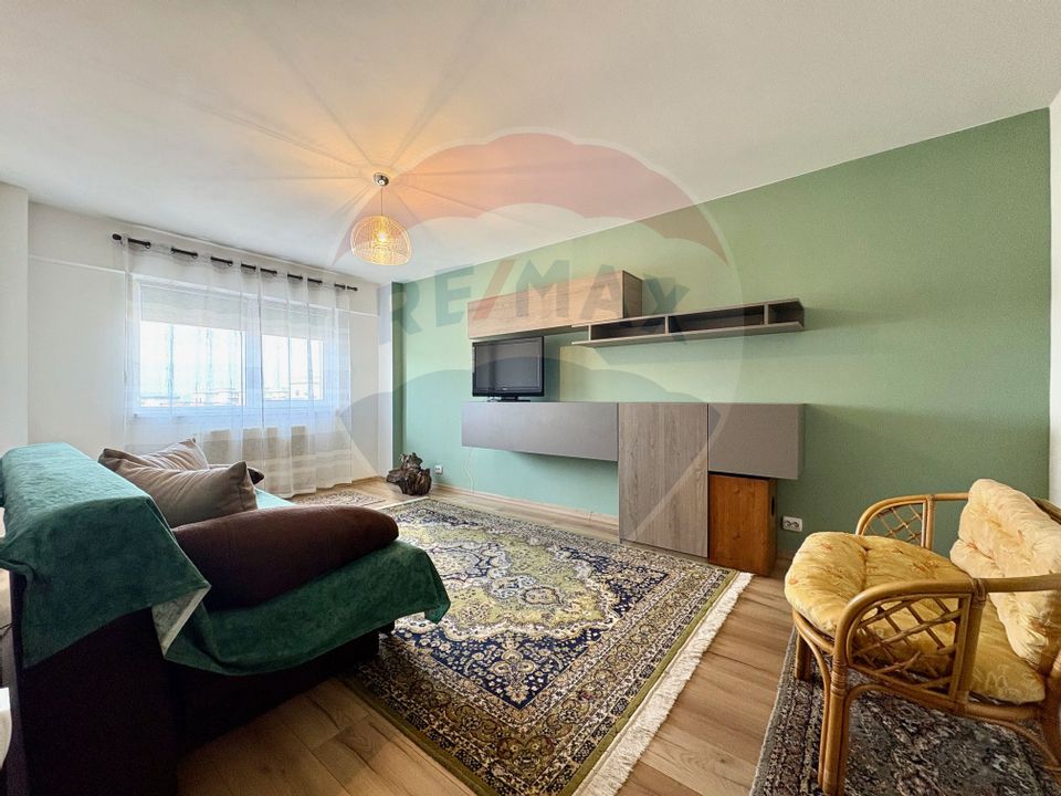 Apartament 3 camere,  Calea Bucuresti -zona Mc Donald's