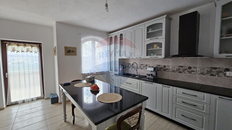 Casă / Vilă de lux, Scheia, Suceava