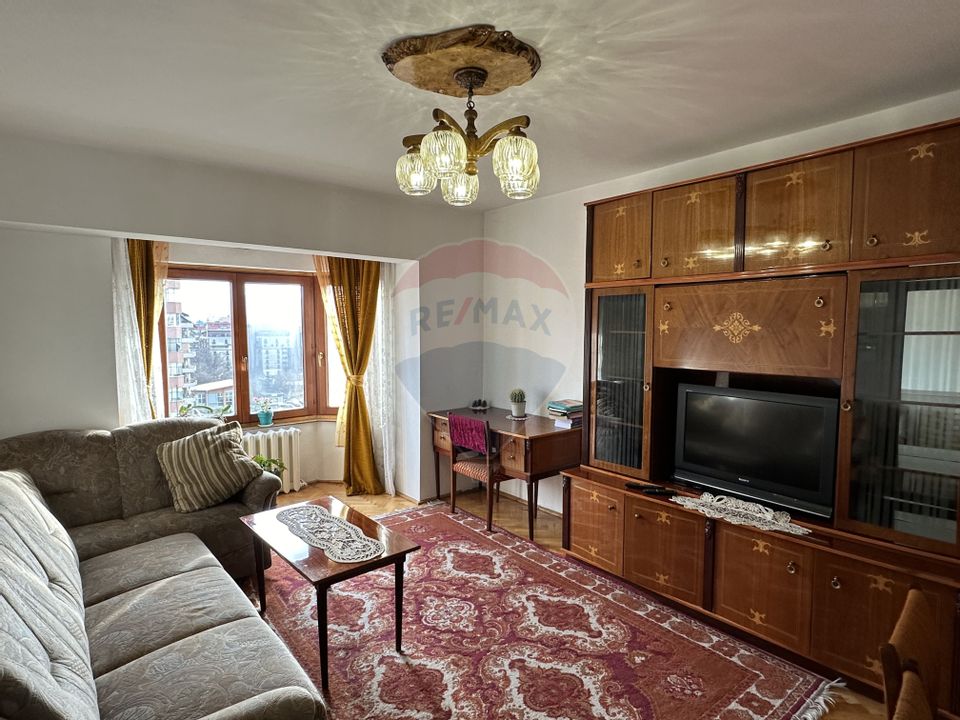 Apartament 3 camere decomandate  blvd. Aurel Vlaicu , Mărăști