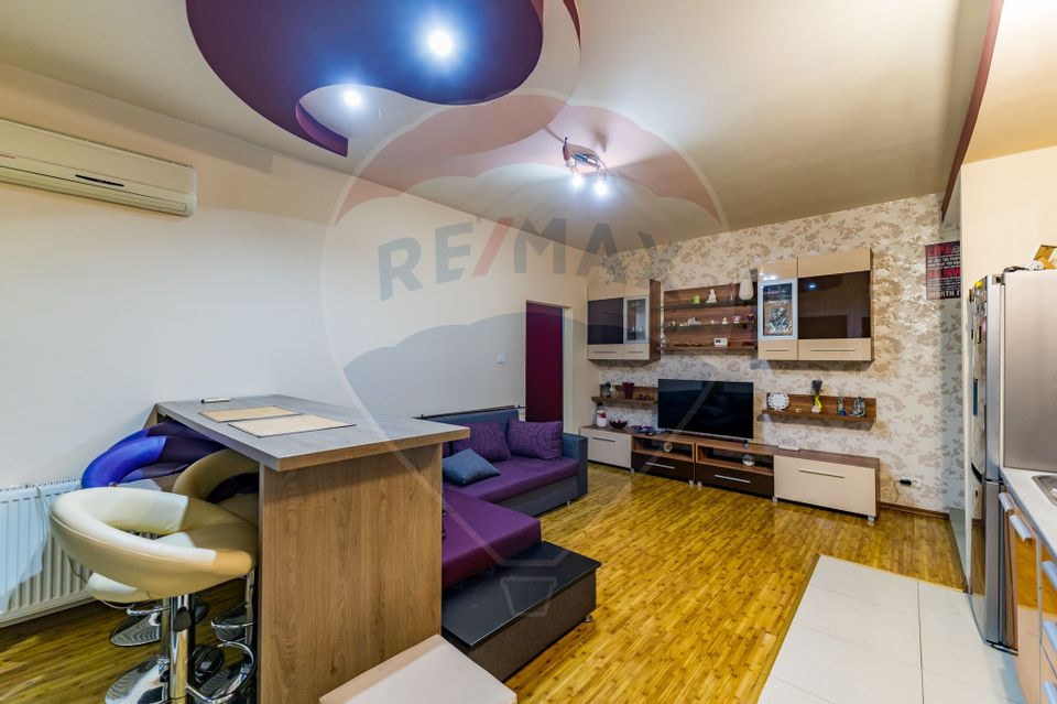 Apartament modern la Bermo Micalaca