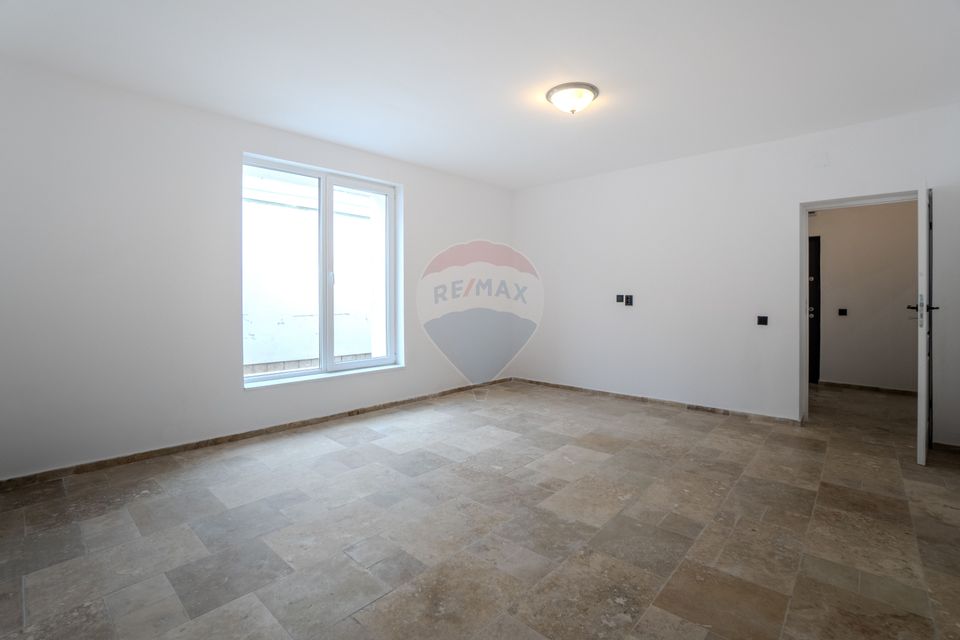 51sq.m Office Space for sale, Centrul Istoric area