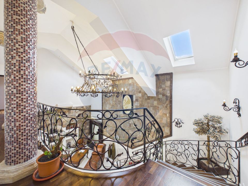 608sq.m Special Property for sale