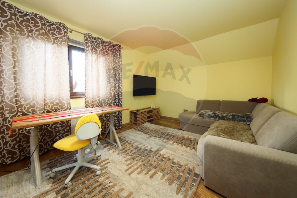 5 room House / Villa for sale