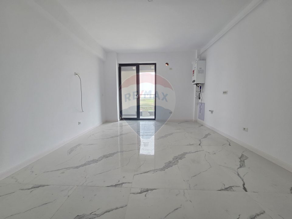 2 camere tip studio, Comsion 0%