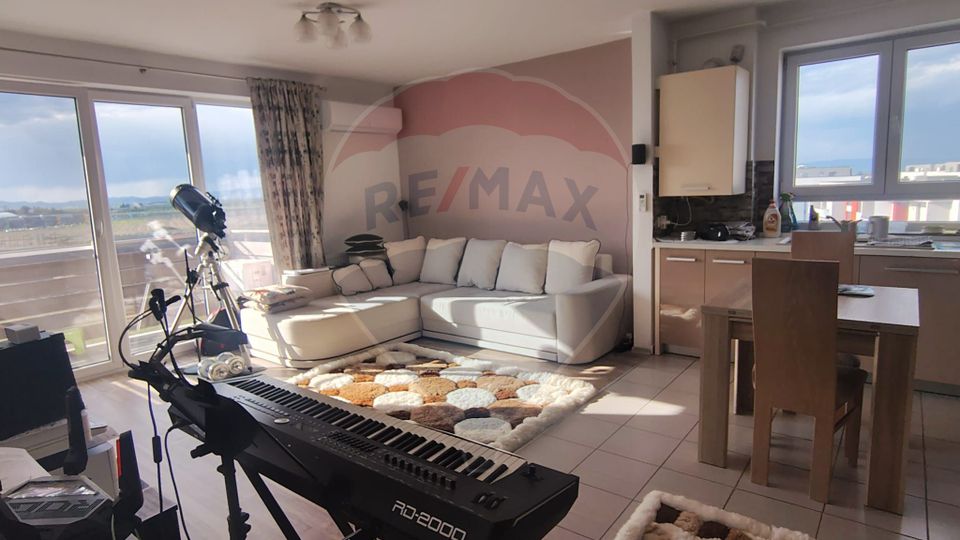 Apartament cu 3 camere de vânzare în Avangarden 3