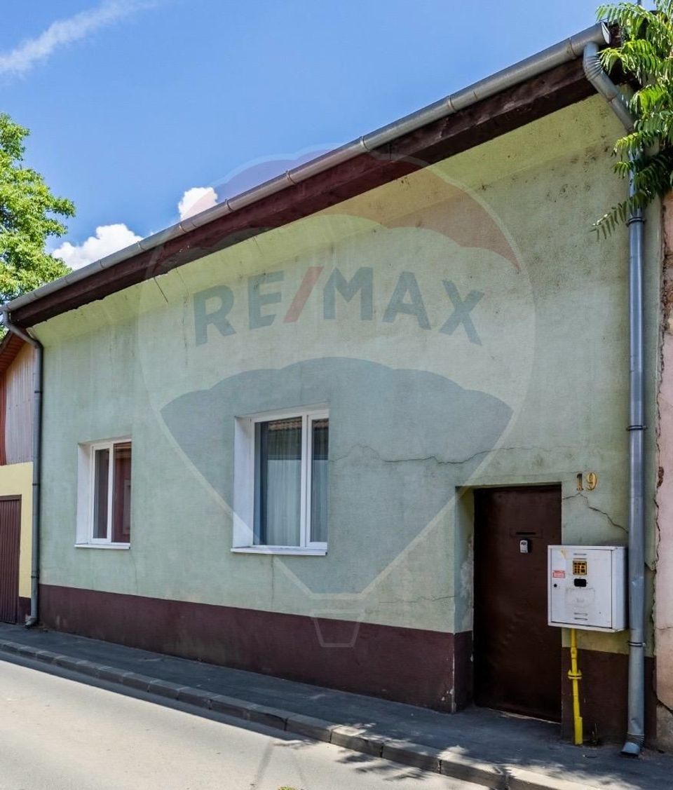 2 room House / Villa for rent, Central area