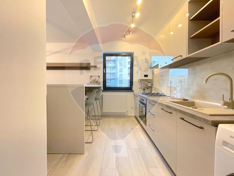 2 room Apartment for rent, Tractorul area