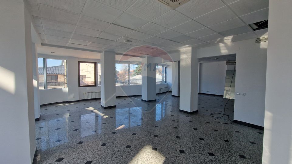 Spațiu de birouri de 1,054mp de închiriat în zona Bucureștii Noi