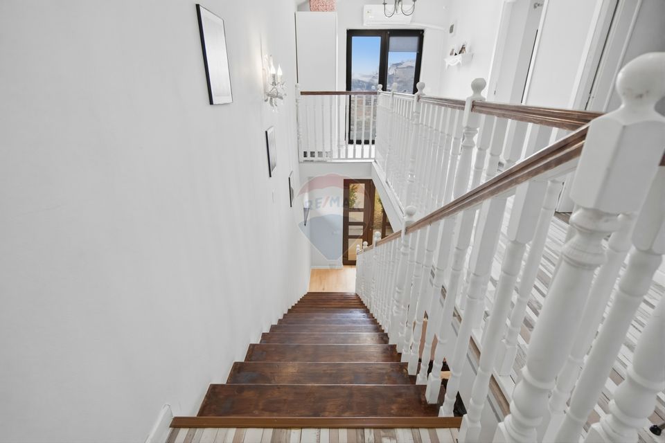 9 room House / Villa for sale