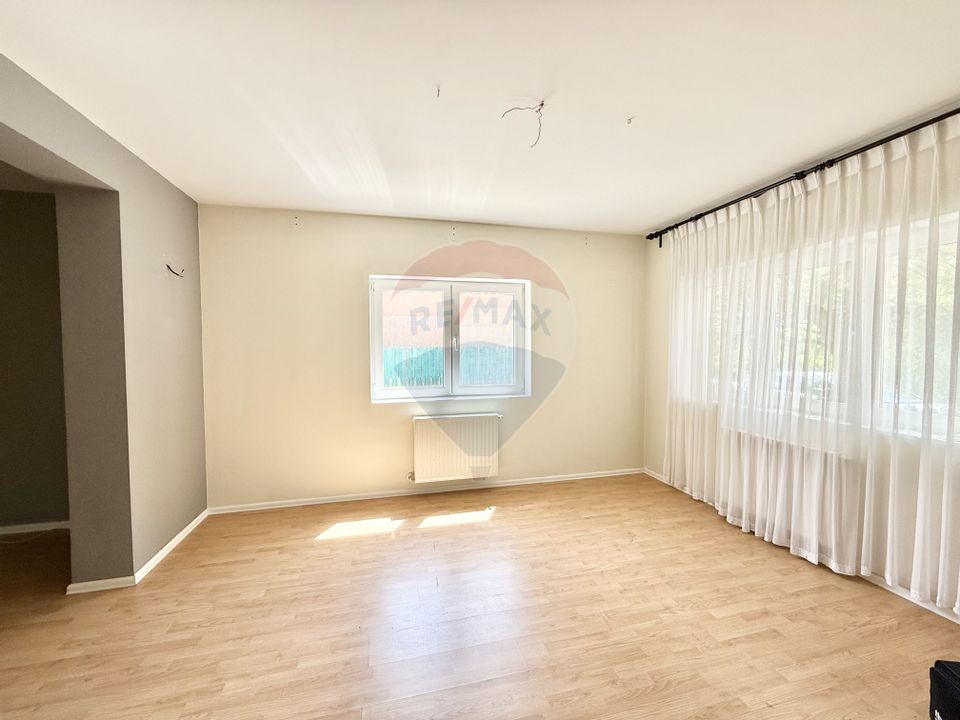 De vanzare | Casa 3 dormitoare nemobilata | Azur