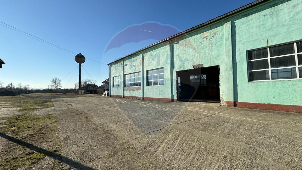 1,600sq.m Industrial Space for sale