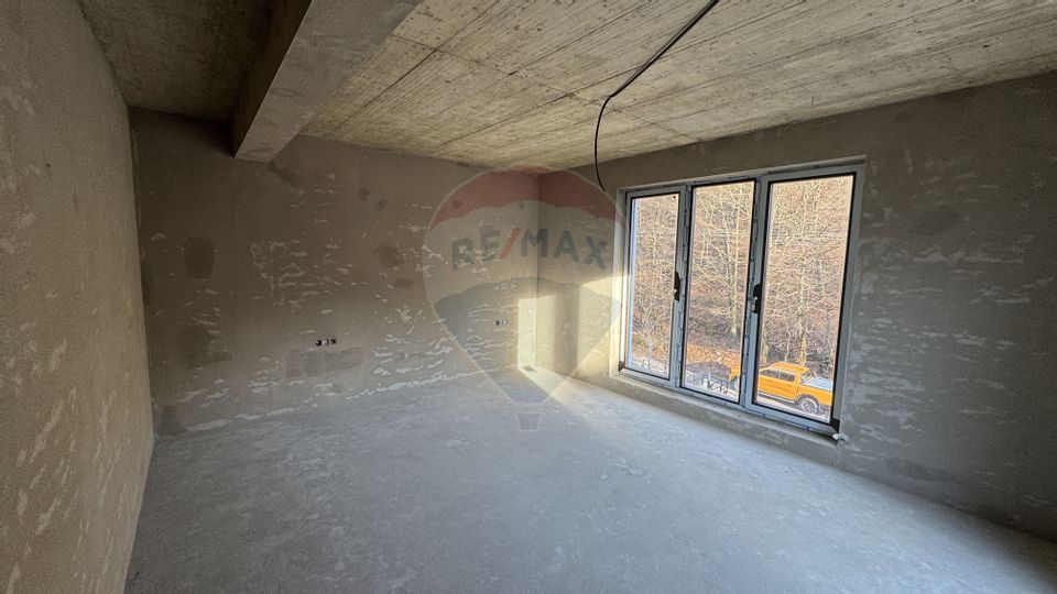 Casă de vânzare în zona Valea Rosie/PARCUL MARE-2025