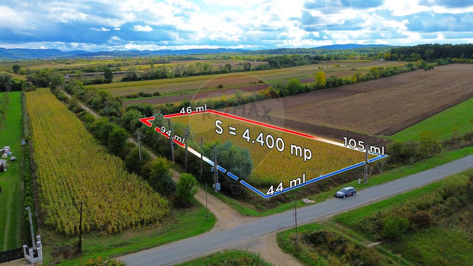 Lot de Teren Intravilan de Vanzare sau Parcela intreaga