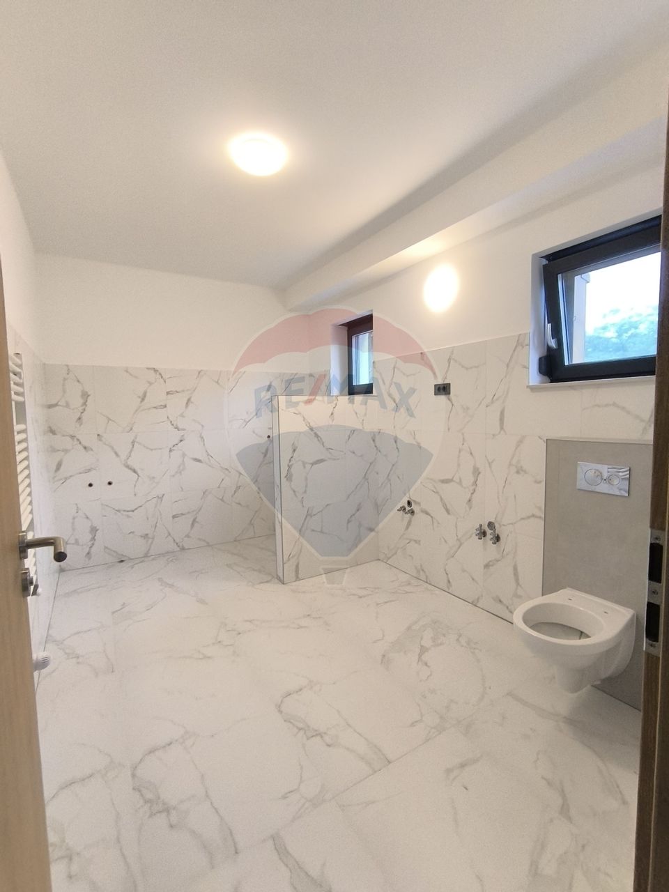 Duplex 2 unitati de vanzare 426 mp