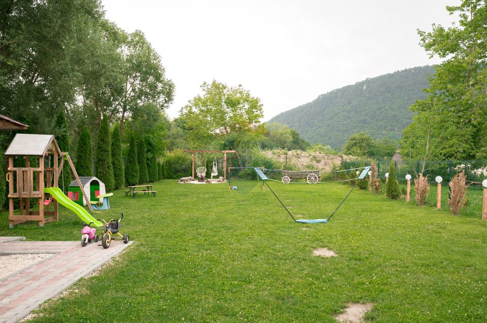 Casă de vacanță sau pensiune cu recenzii excelente, în Inima Branului