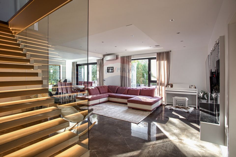 Vilă de lux stil mediteranian de vânzare zona Aradul Nou-Tabacovici