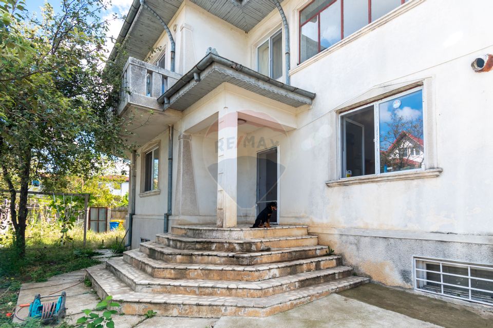 14 room House / Villa for sale